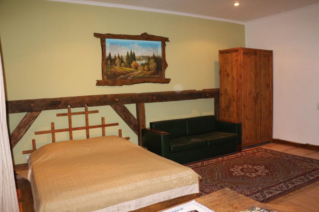 Eco Grill Hotel Restaurant Aquarius Lviv Quarto foto